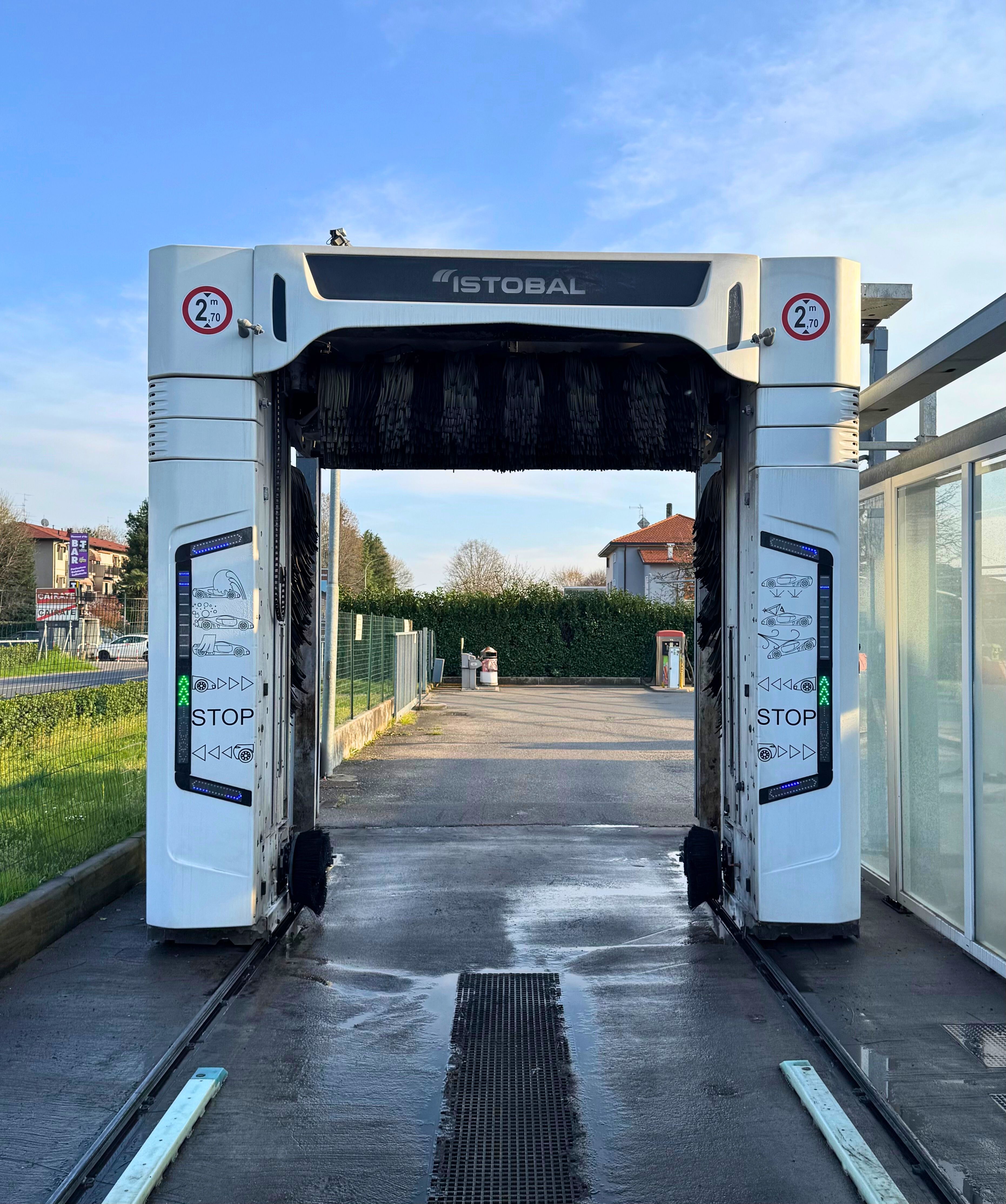 Portale autolavaggio Cairate